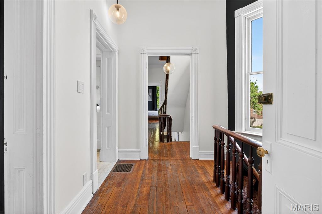 Lynch Add - Residential