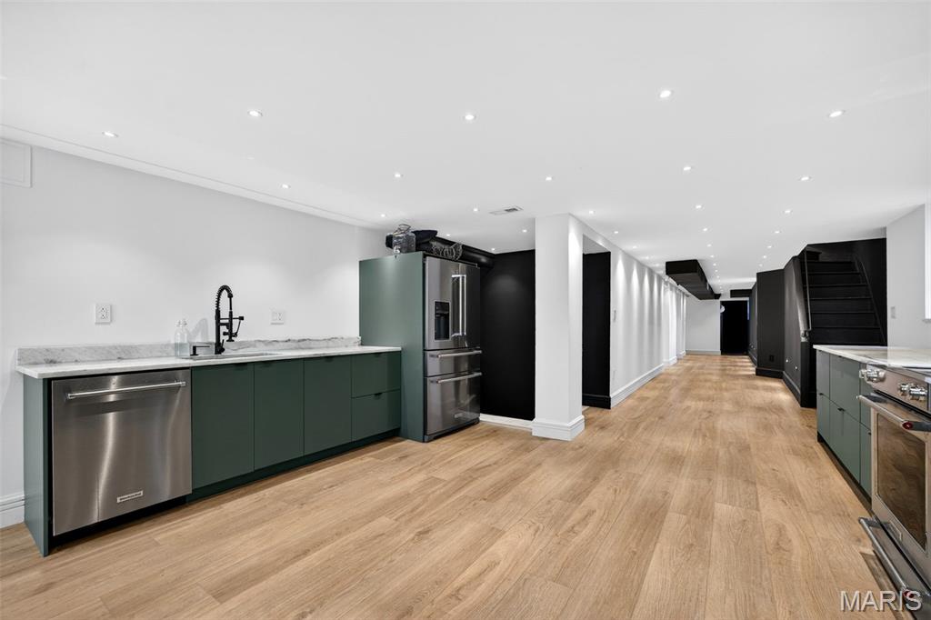Lynch Add - Residential
