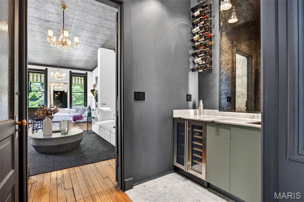 Lynch Add - Residential