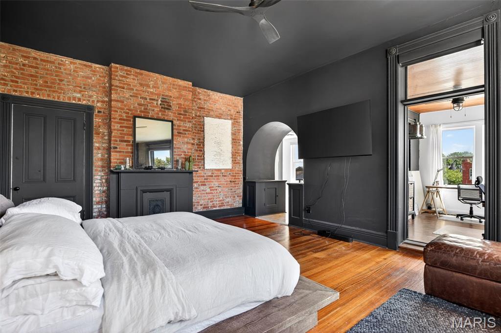 Lynch Add - Residential