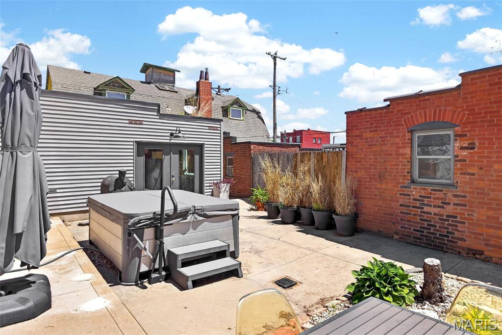 Lynch Add - Residential