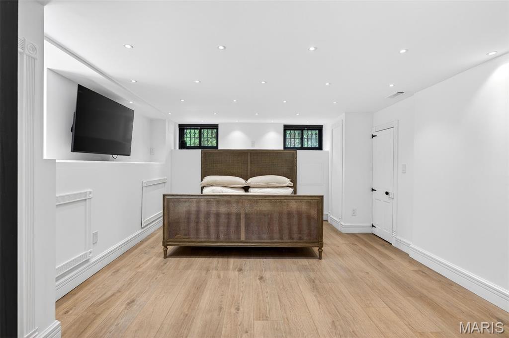 Lynch Add - Residential