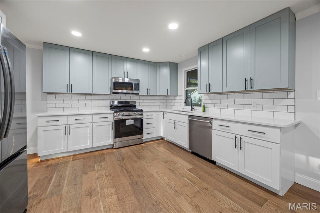 906 Parma Drive