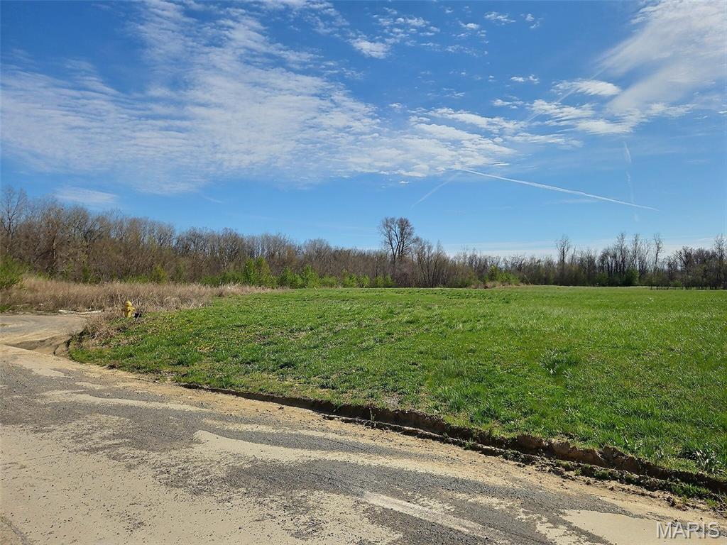 Rodney 400 Arpen Trace - Commercial Sale