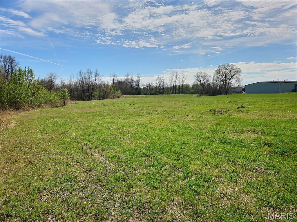 Rodney 400 Arpen Trace - Commercial Sale