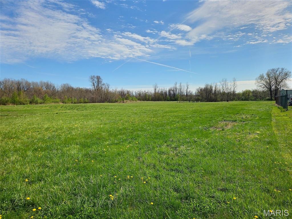 Rodney 400 Arpen Trace - Commercial Sale