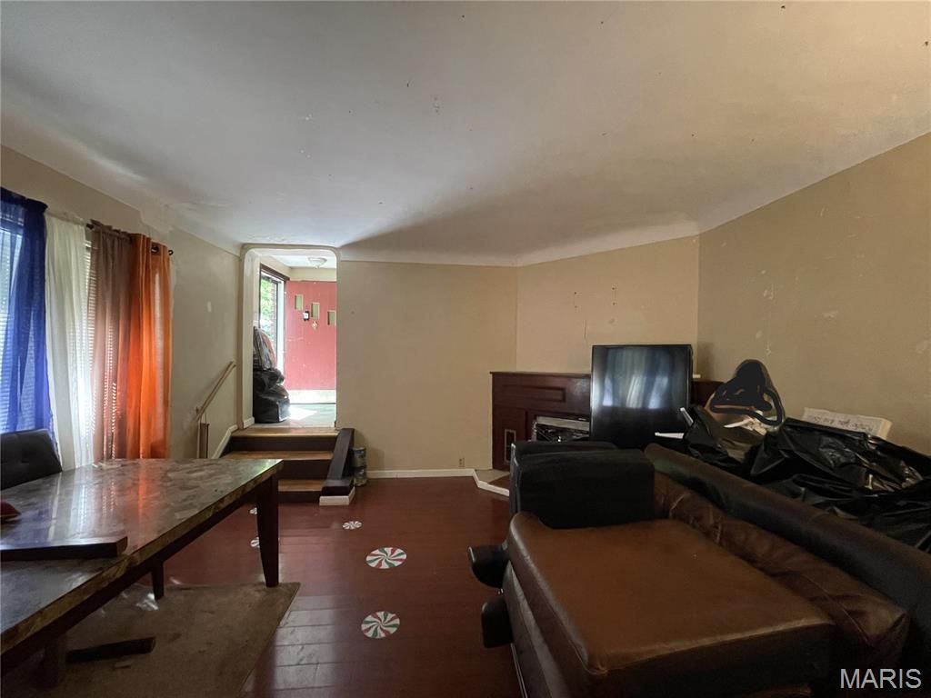 Photo of 3523 Elmhurst Drive, St Louis, MO 63121 (MLS # 26029333)