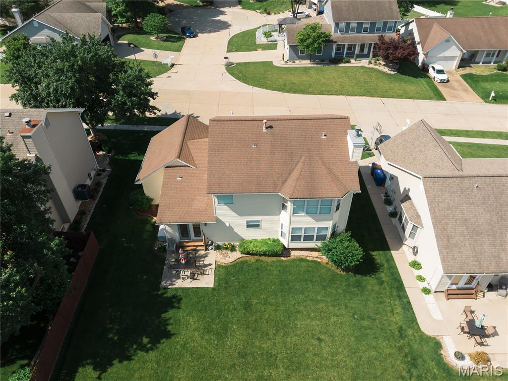 Country Crossing Manor - Residential