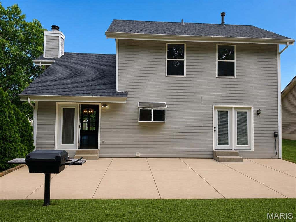 Photo of 325 Westbrook Drive, OFallon, MO 63366 (MLS # 26052761)