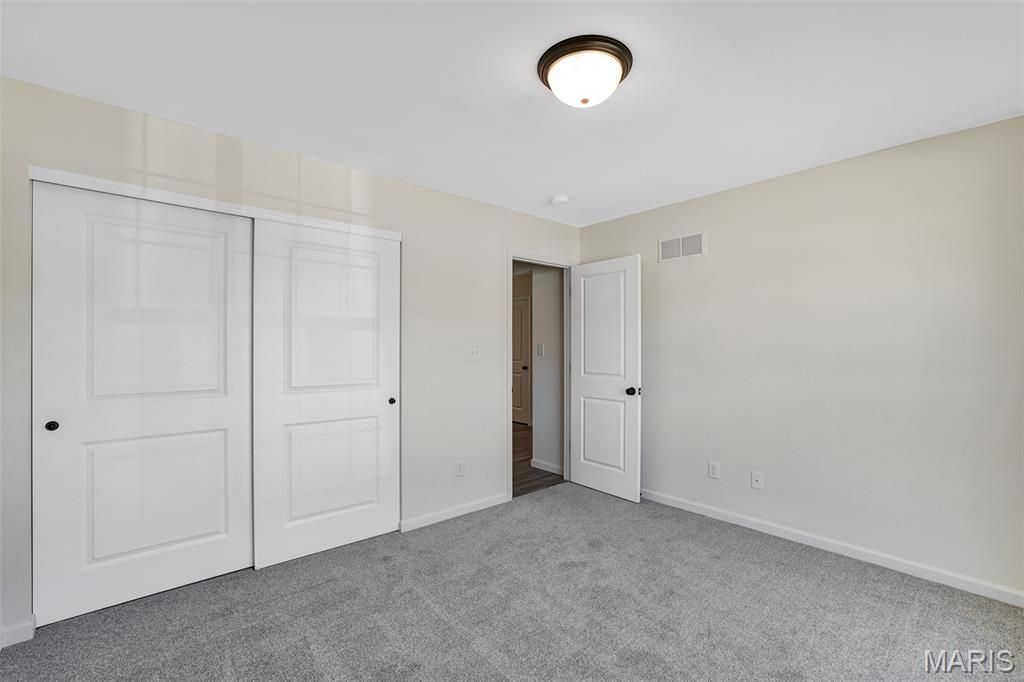 Photo of 211 Windmill View Drive, OFallon, MO 63385 (MLS # 26003234)