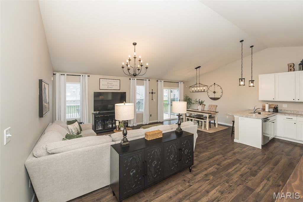 Cobblestone Crossing - Residential