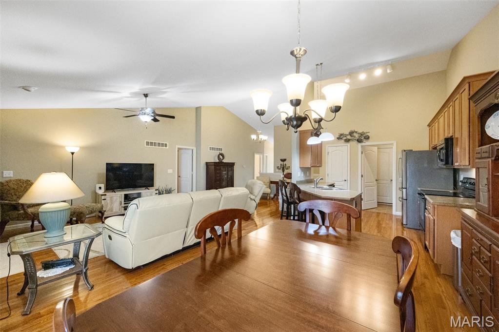 Sawyers Rdg - Residential