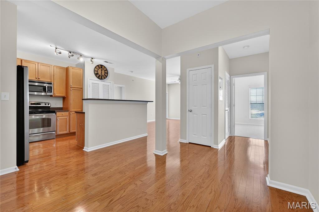 Hanley Station Condo First - Residential