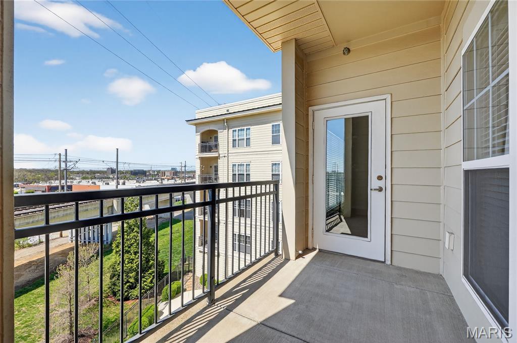 Hanley Station Condo First - Residential