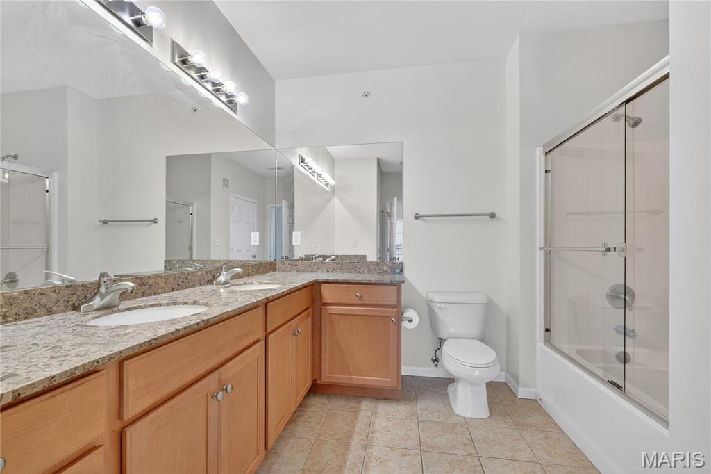 Hanley Station Condo First - Residential