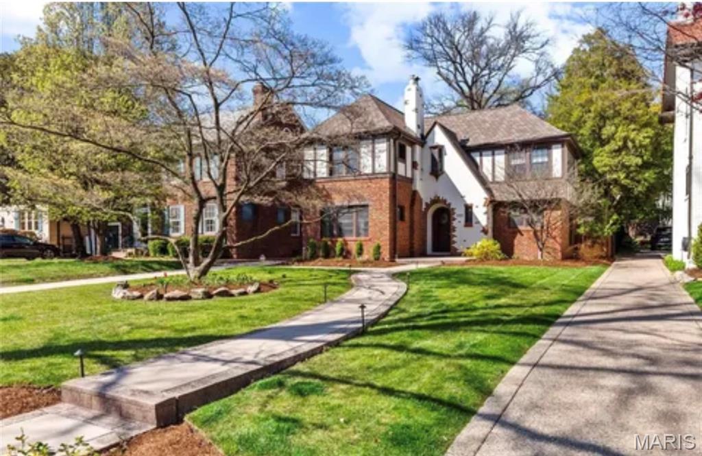 7133 Washington Avenue