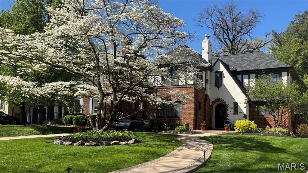 7133 Washington Avenue