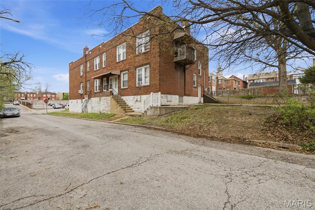 Photo of 4260 Michigan Avenue, St Louis, MO 63111 (MLS # 26019382)