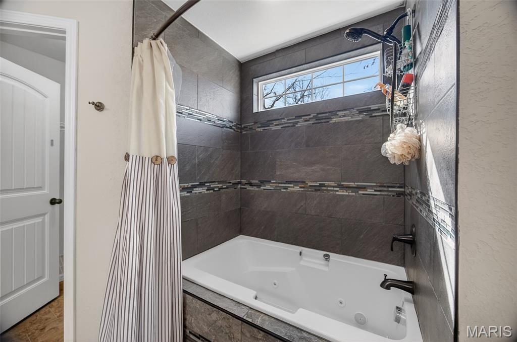 Ridge Crk 01 Amd - Residential