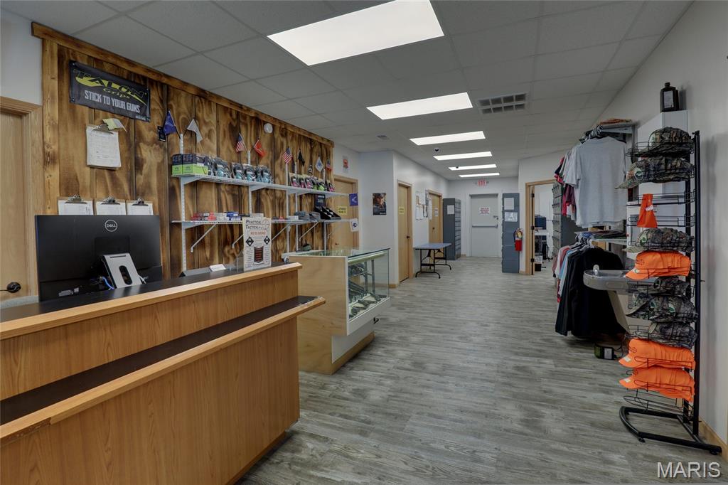 none - Commercial Sale