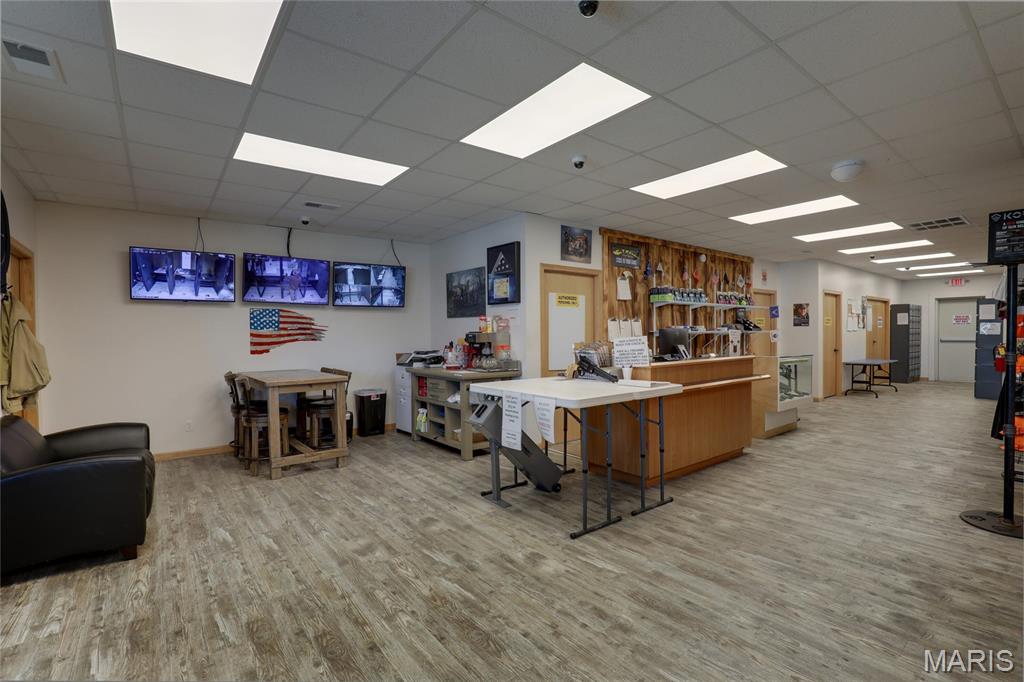 none - Commercial Sale