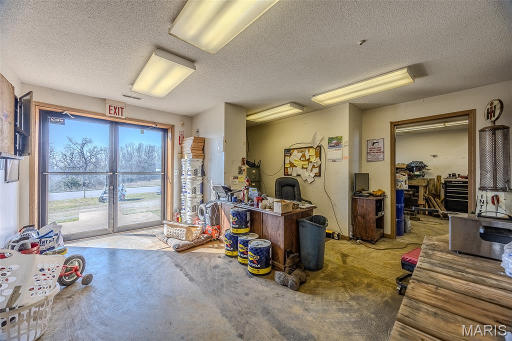 none - Commercial Sale