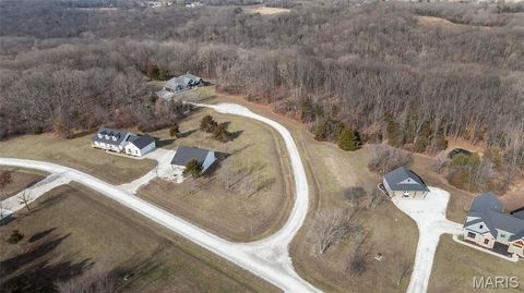 10 Betty Jo Court Troy MO 63379