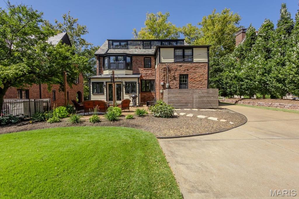 University Hills - Residential