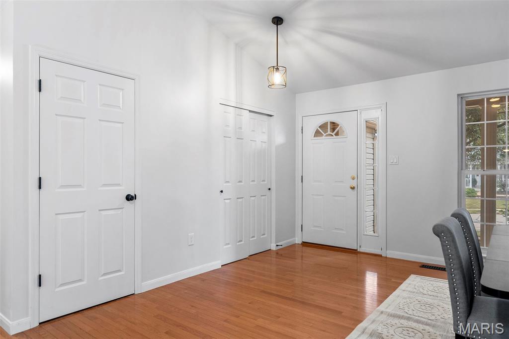 St Louis, Missouri 63129, United States, 3 Bedrooms Bedrooms, ,2 BathroomsBathrooms,Residential,Coming Soon,218694