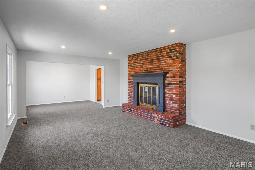 Allens 4th Add - Residential