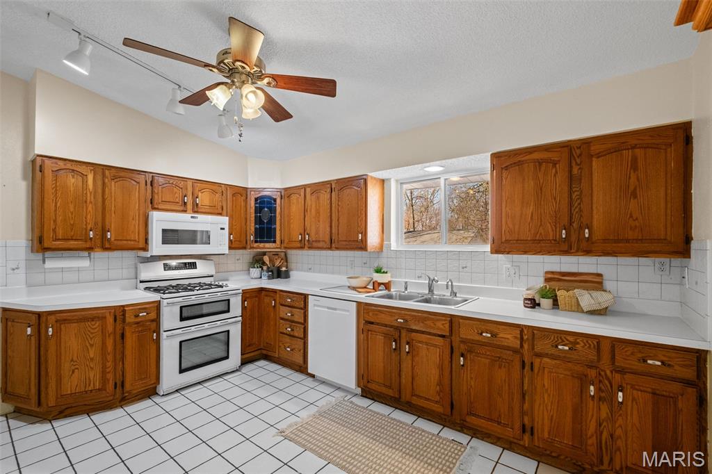 Oakwood Acres - Residential