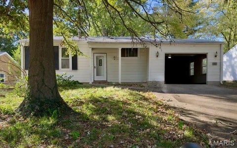 Photo of 2417 Merribrook Lane, OFallon, MO 63368 (MLS # 26067857)