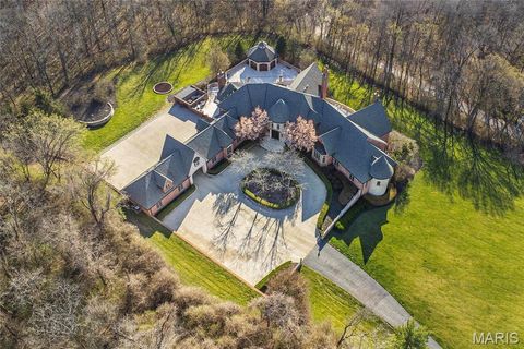 1290 Dry Ridge Road Town and Country MO 63131