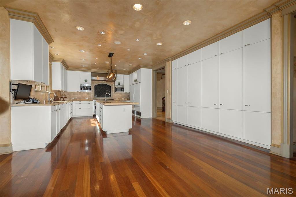 Burkert Estate - Residential