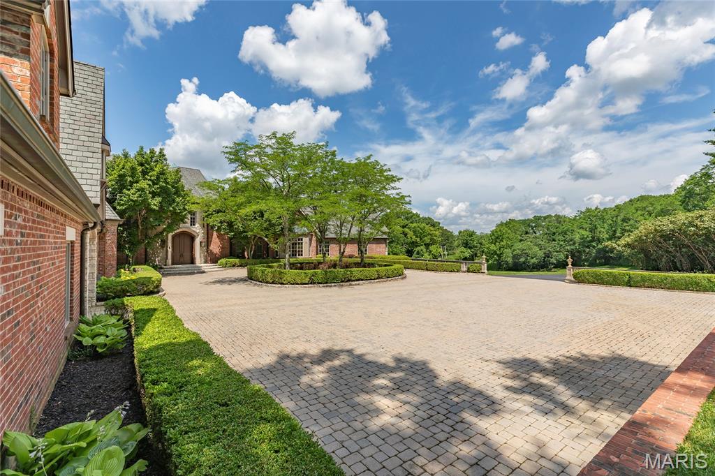 1290 Dry Ridge Road