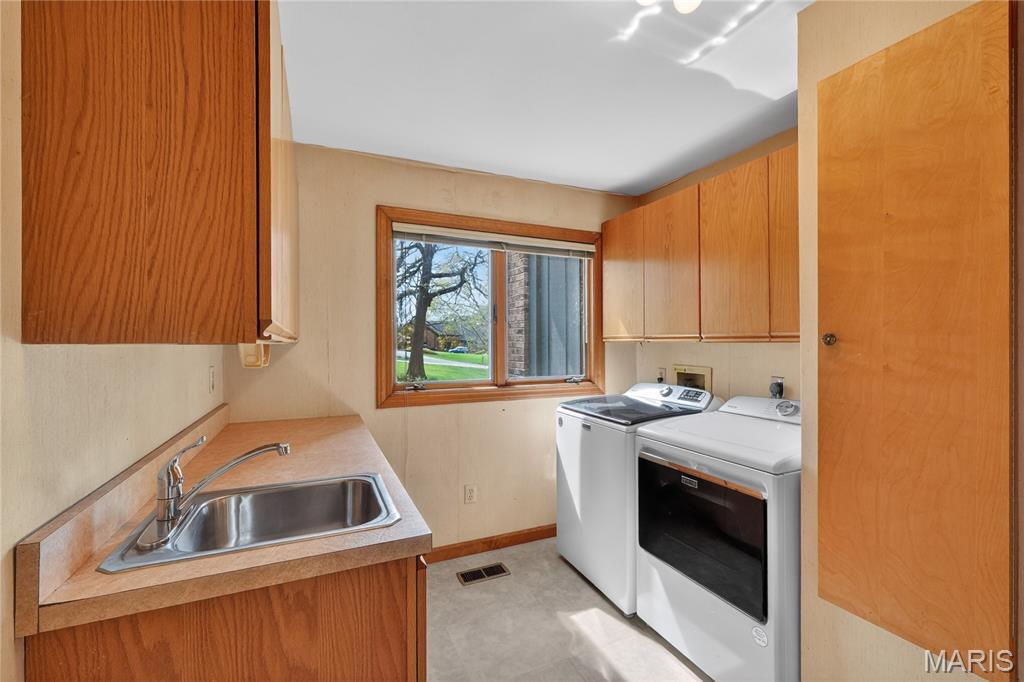 Topping Manor 2 - Residential