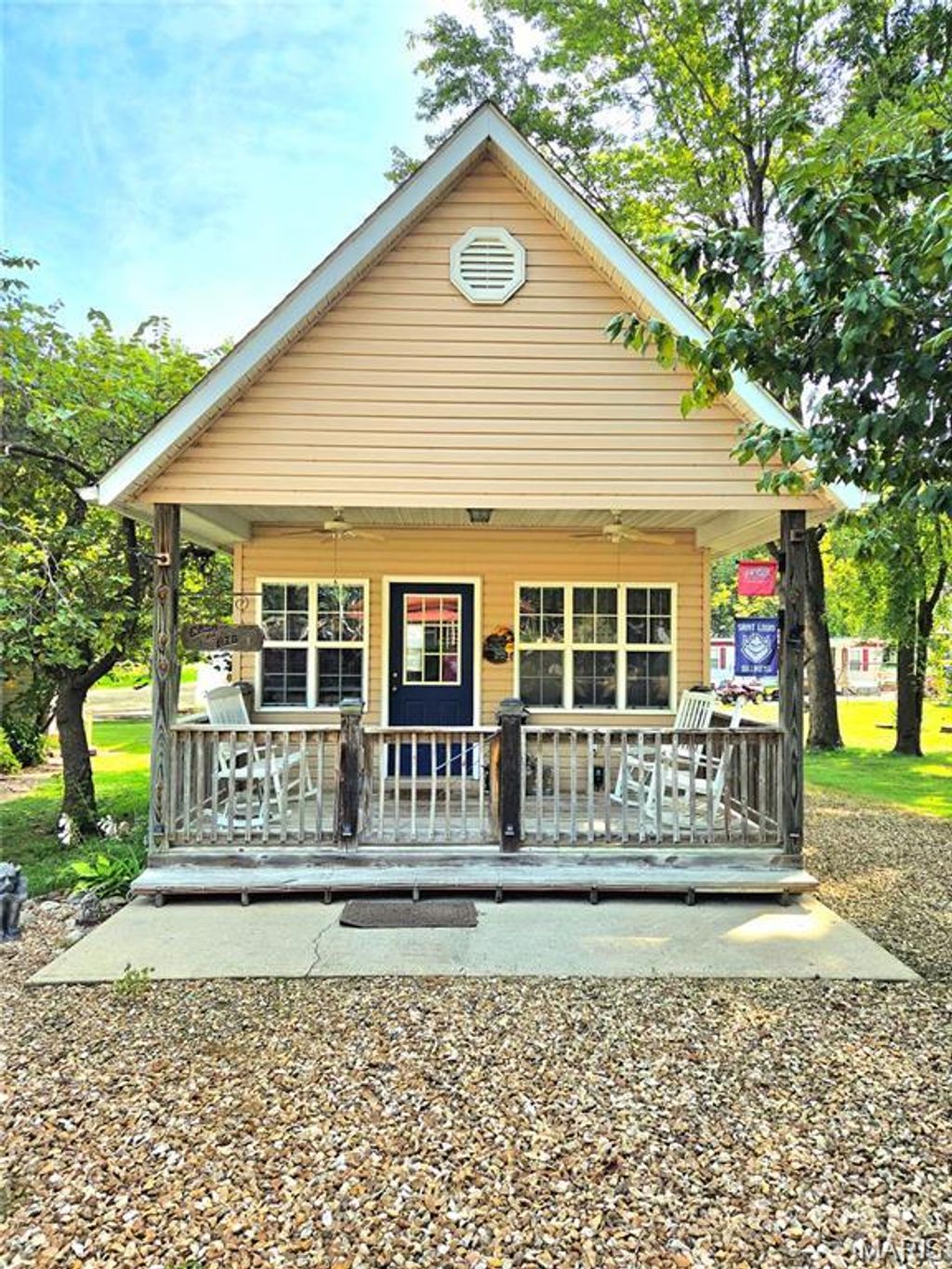 Photo of 406 Arrowhead Trail, Hermann, MO 65041 (MLS # 26027485)