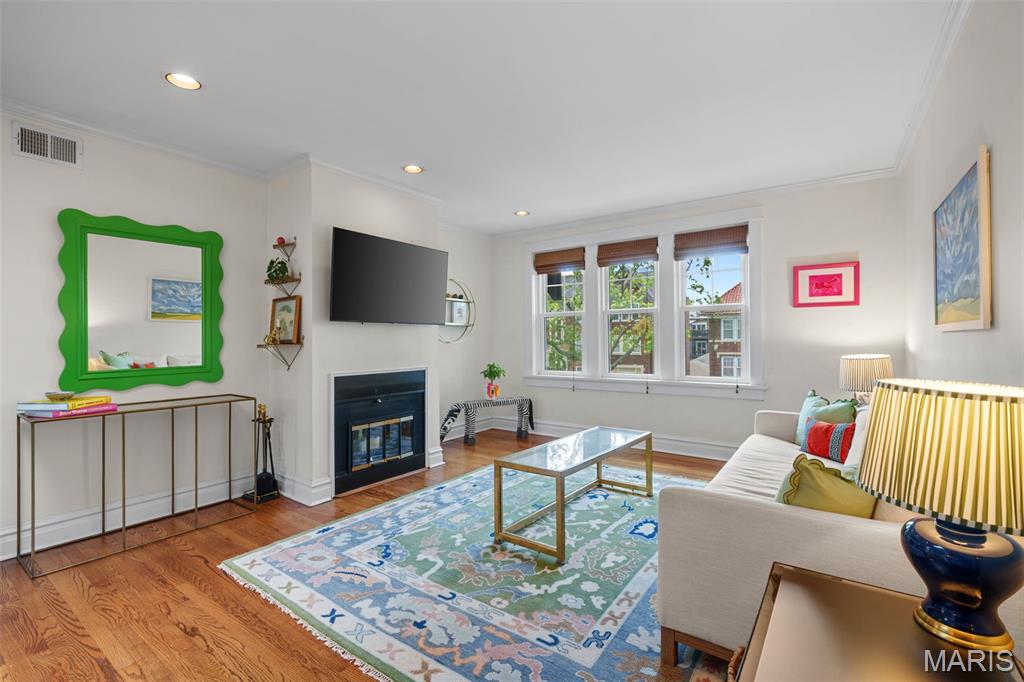 7521 Byron Place 3E