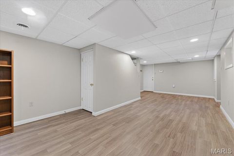 Tiny photo for 61 Tealwood Drive, Creve Coeur, MO 63141 (MLS # 26014976)