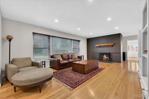 Tiny photo for 61 Tealwood Drive, Creve Coeur, MO 63141 (MLS # 26014976)