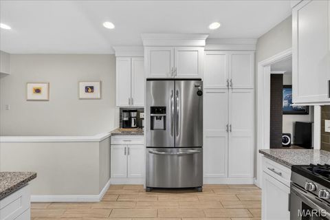 Tiny photo for 61 Tealwood Drive, Creve Coeur, MO 63141 (MLS # 26014976)