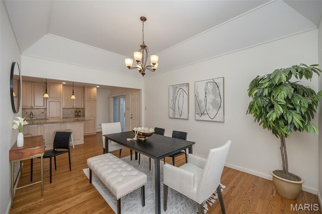 Manors Of Broadmoor Condo - Residential