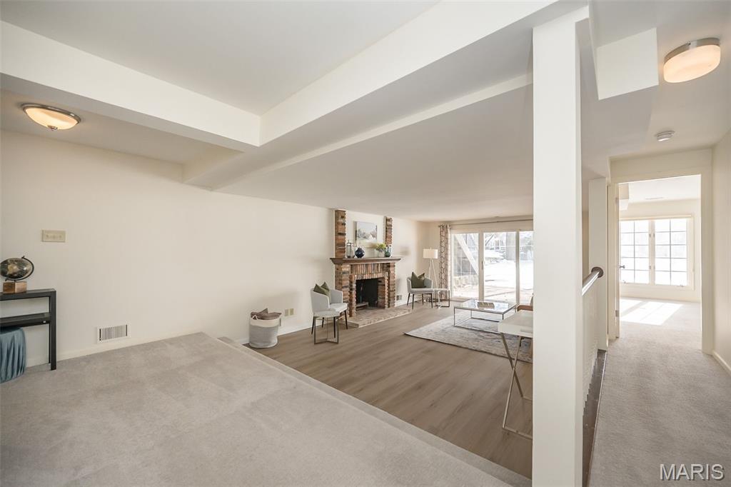 Manors Of Broadmoor Condo - Residential