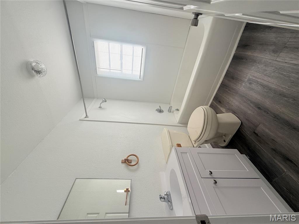 Dennis - Residential