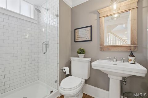 Tiny photo for 340 Gray Avenue, Webster Groves, MO 63119 (MLS # 25068967)