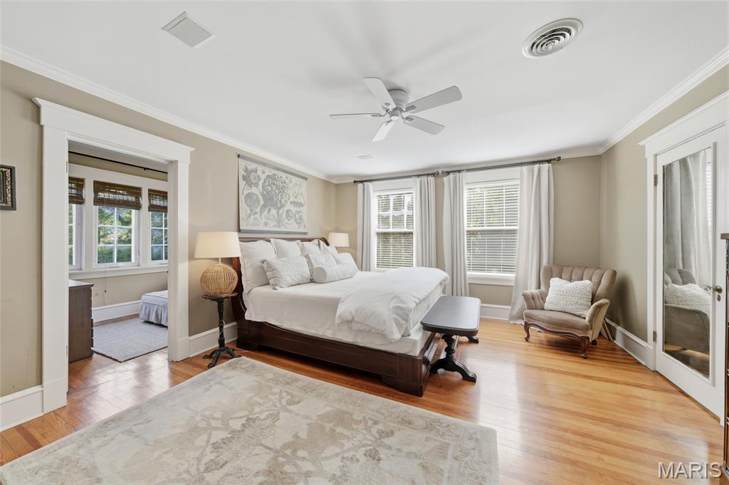 Webster Groves, Missouri 63119, United States, 5 Bedrooms Bedrooms, ,5 BathroomsBathrooms,Residential,Coming Soon,226643