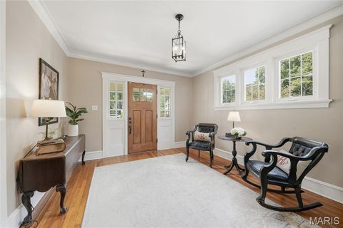 Tiny photo for 340 Gray Avenue, Webster Groves, MO 63119 (MLS # 25068967)