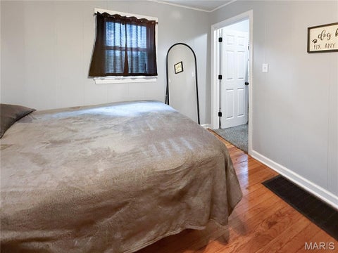 Tiny photo for 2713 Laclede, Hannibal, MO 63401 (MLS # 26046580)