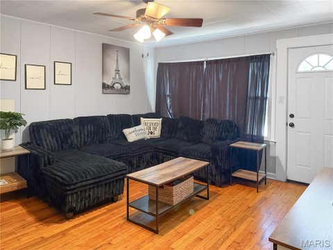Tiny photo for 2713 Laclede, Hannibal, MO 63401 (MLS # 26046580)