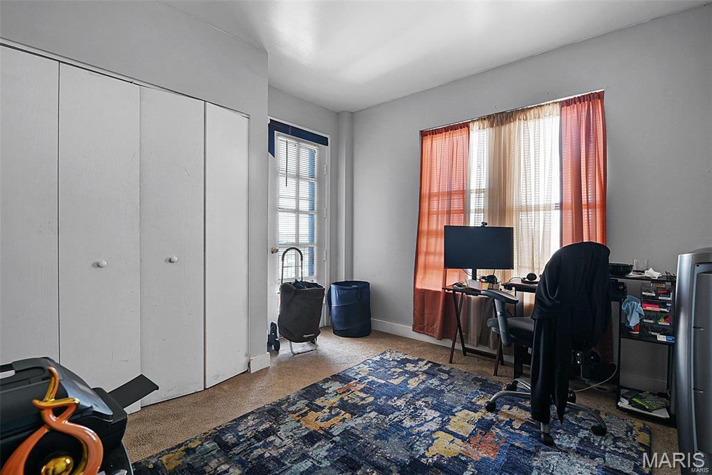 Lindell Add 02 - Residential Income